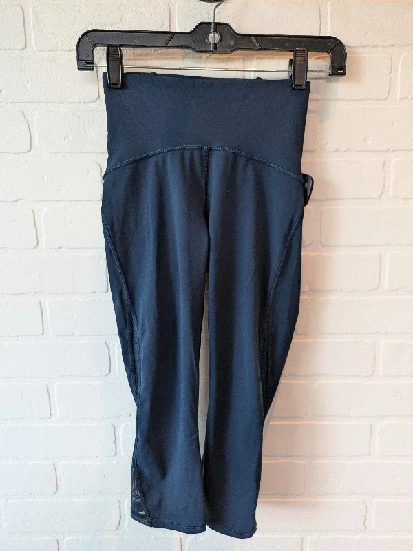 Blue Athletic Leggings Capris Lululemon, Size 2